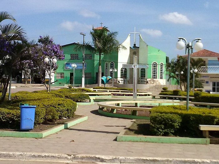 Avenida Getúlio Vargas, às 16:00 horas. Moradores sofrem com o forte calor