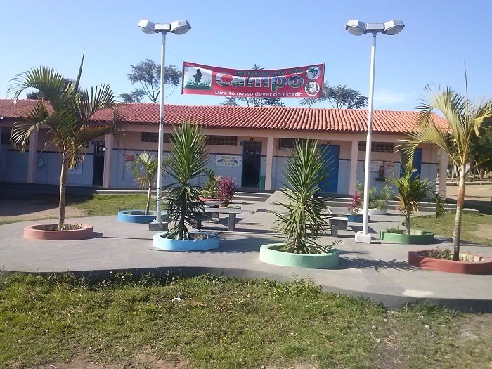 Escola Estadual Lúcia Rocha, Assentamento Cangussu