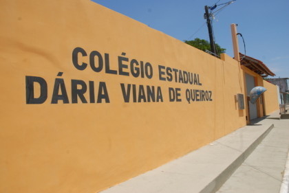 colegio-daria-viana-queiroz-059-001-420x281