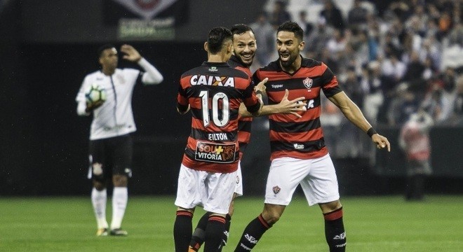 Vitória Surpreende No Itaquerão E Derruba Série Invicta Do Corinthians